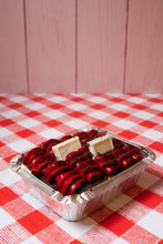 Cargar imagen en el visor de la galería, Amor cuchareable: Cursi Red Velvet Cookies &amp; Cream
